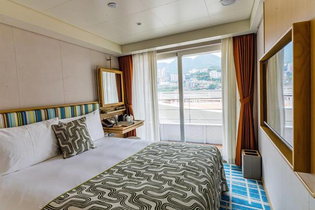 阳台大床房图片