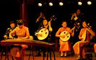 维多利亚凯珍号游轮凯珍号游轮文艺表演