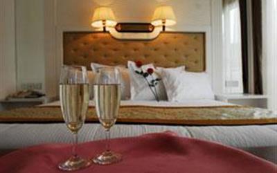 维多利亚凯蕾号游轮游轮美维凯蕾号游轮香格里拉套房