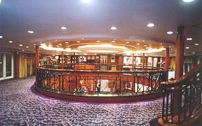 维多利亚凯蒂号游轮游轮凯蒂号游轮旋转楼梯