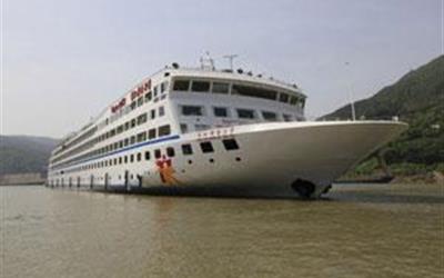 长江黄金三号游轮游轮黄金3号游轮外观