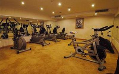 世纪远航号游轮健身房