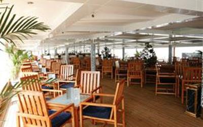 世纪远航号游轮阳光吧