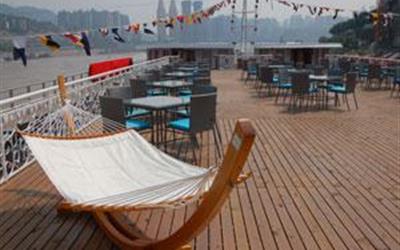 长江二号游轮游轮阳光甲板