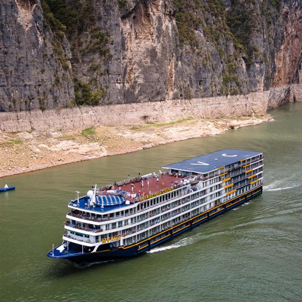 维多利亚凯娜号游轮